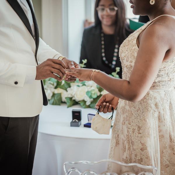 Exchange of rings during a wedding ceremony 